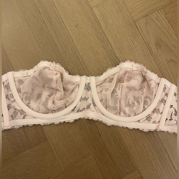 Free People light pink underwire strapless lace bra & removable straps WORN ONCE - Picture 8 of 11
